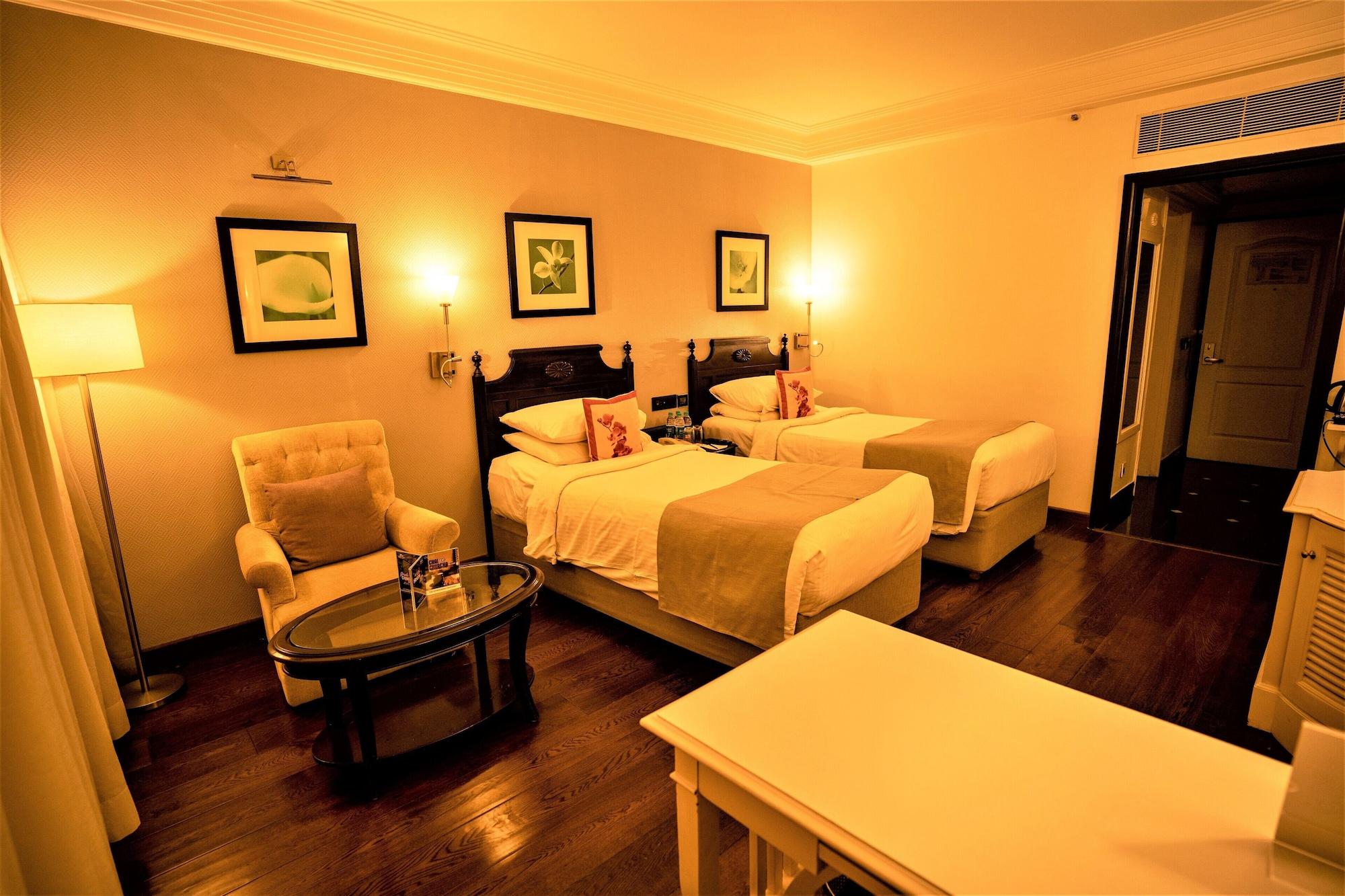 Hotel Royal Orchid Bangalore Dış mekan fotoğraf