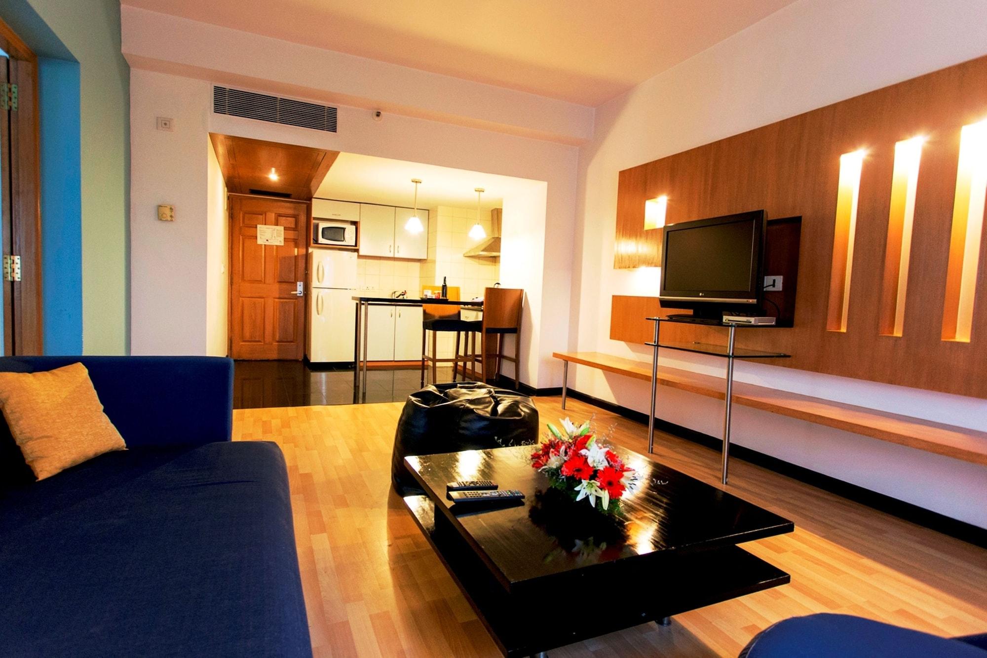 Hotel Royal Orchid Bangalore Dış mekan fotoğraf