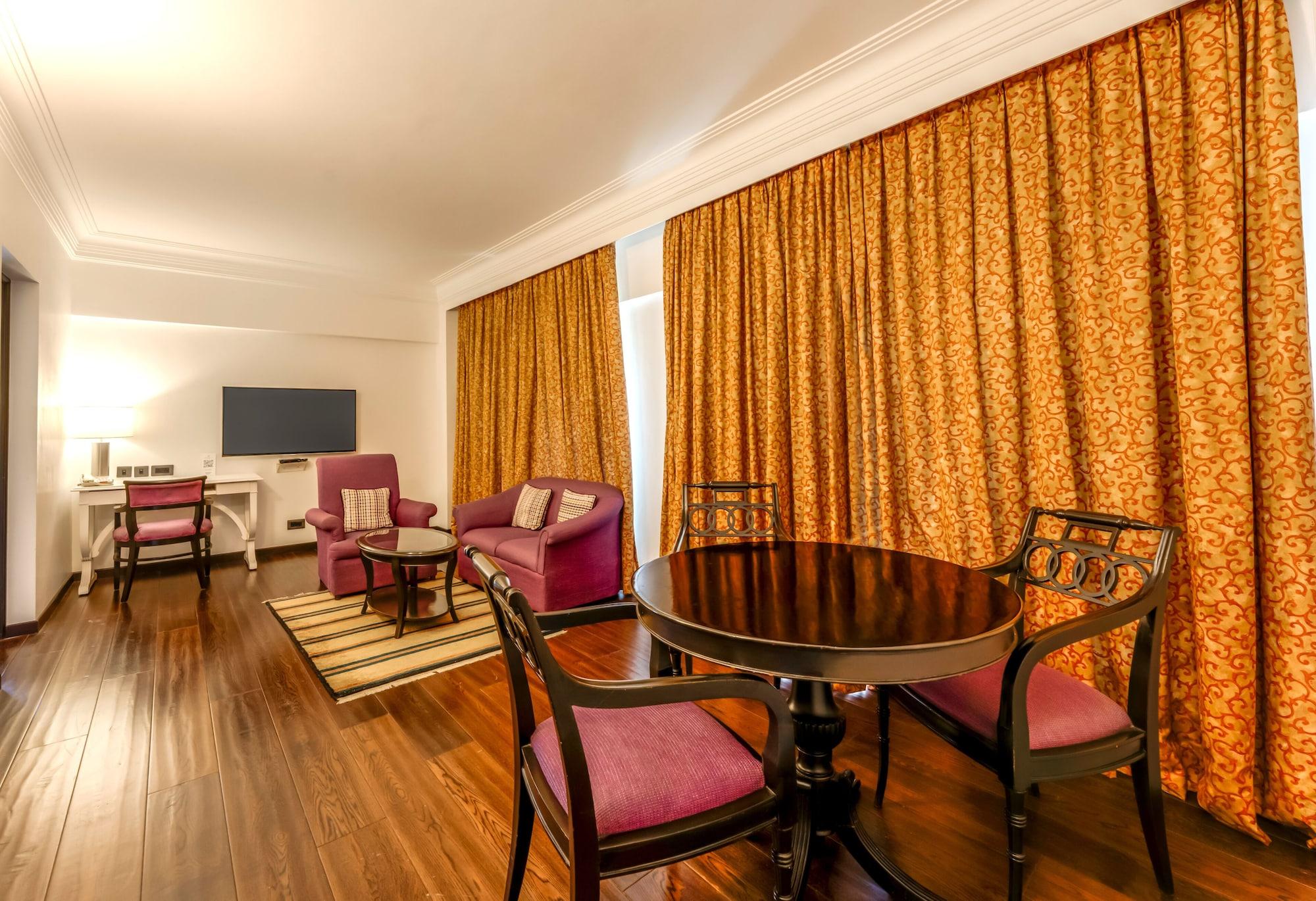 Hotel Royal Orchid Bangalore Dış mekan fotoğraf