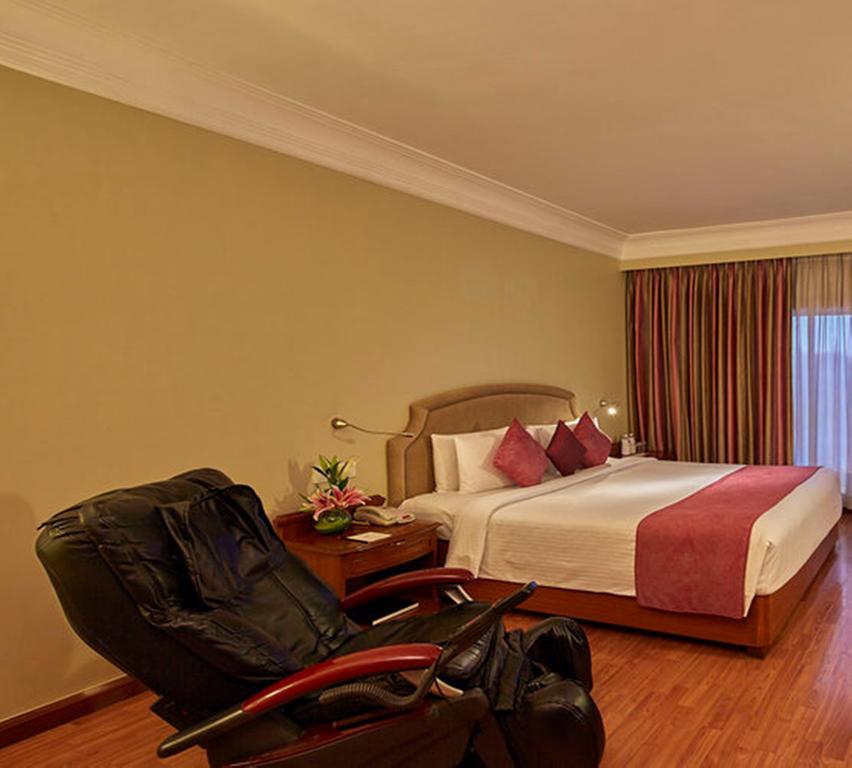 Hotel Royal Orchid Bangalore Dış mekan fotoğraf